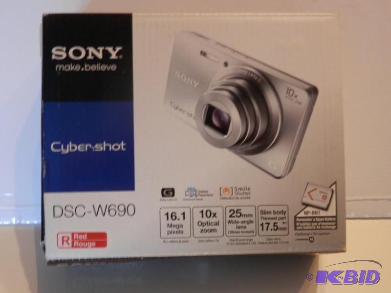 Sony Cyber Shot DSC-W690 digital camera