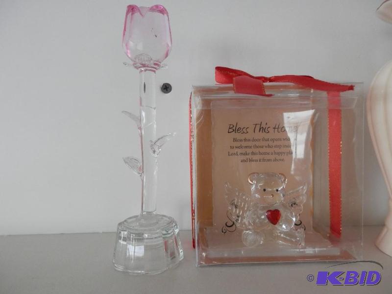 Glass rose and Glass teddy Bear plaque