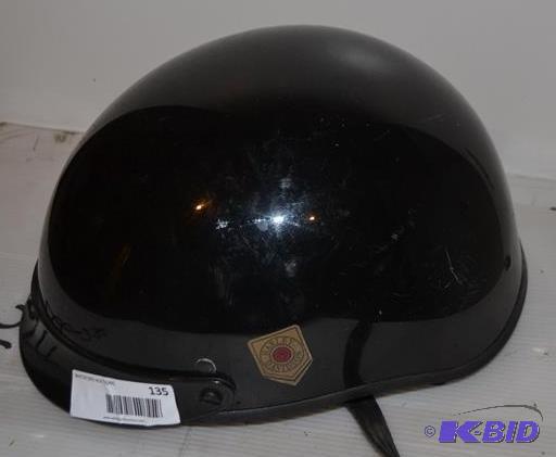 lot 135 image: Harley Davidson helmet DOT Simpson...