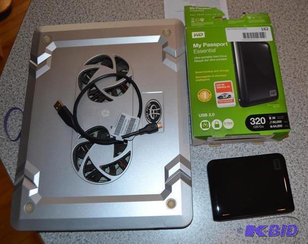 lot 162 image: Passport external hard drive 320 GB & com...