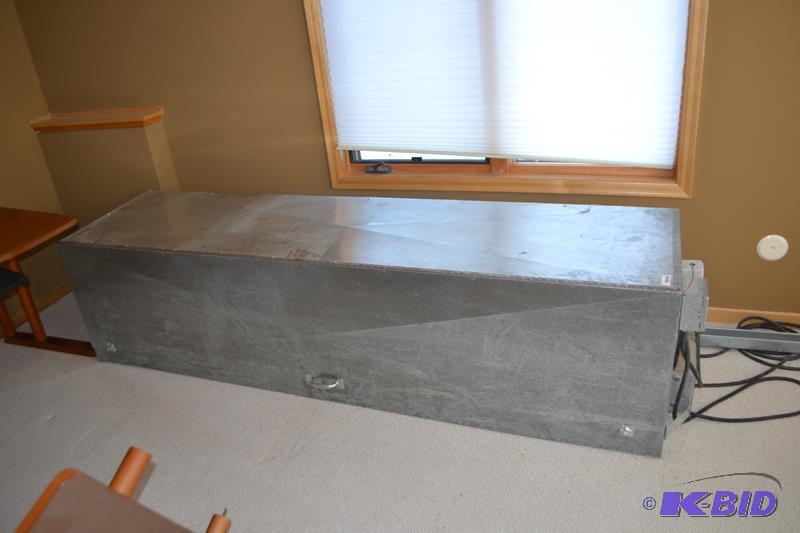 lot 17 image: Ski waxing oven 96x24x24" This is 8 lon...