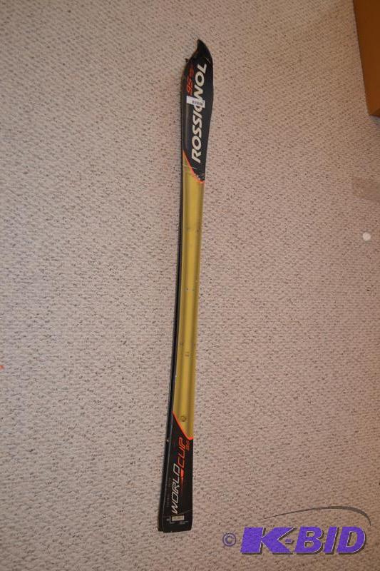 lot 18 image: Rossignol skis 150 ...