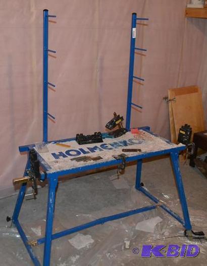lot 21 image: Holmenkol Alpine ski waxing table with wax an...