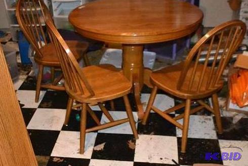 lot 50 image: Wooden table with 3 chairs & leaf. 44&quo...