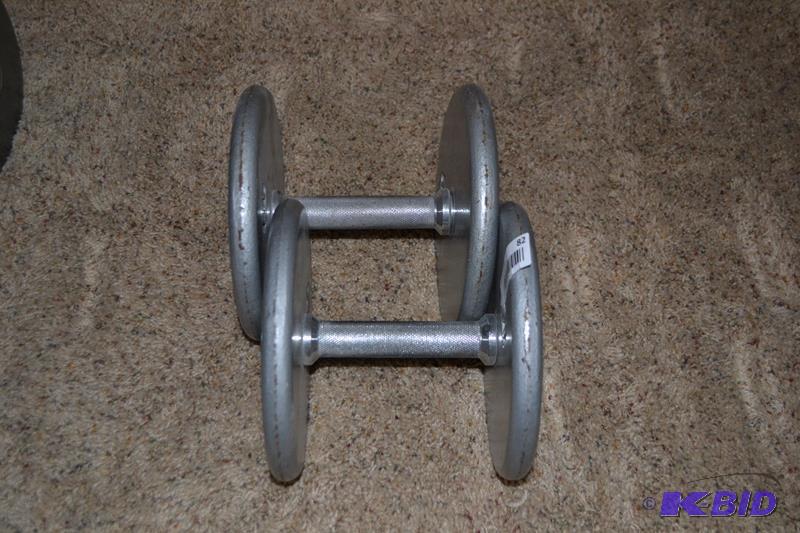 lot 82 image: Dumbell & weights 4 - 10#...