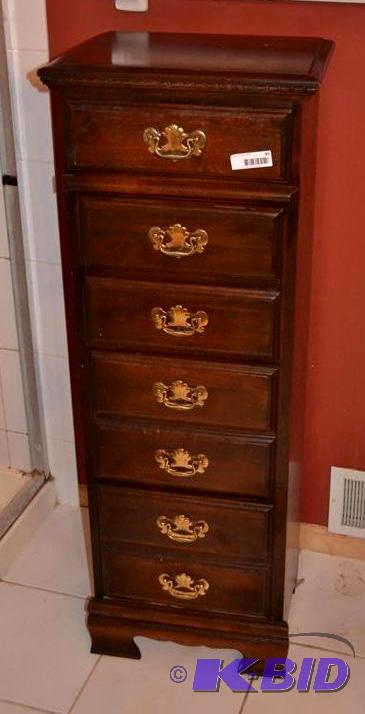 lot 90 image: Jewelry Armour 51x18x14" wooden...