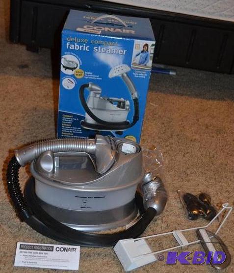 lot 91 image: Conair Fabric Steamer - in original box appea...