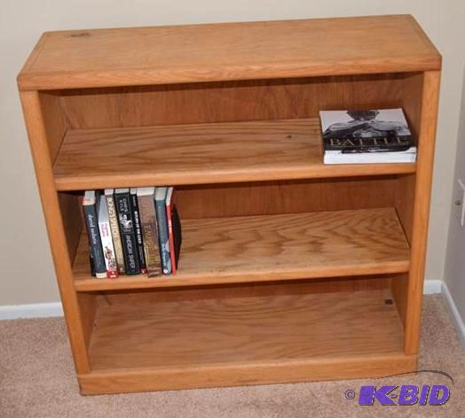 lot 24 image: Wood book shelf with adjustable shelves, 36x3...