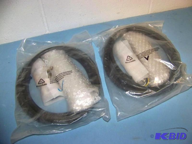 lot 68 image: (2) BRAND NEW AudioVideoComputer Breakout Cables