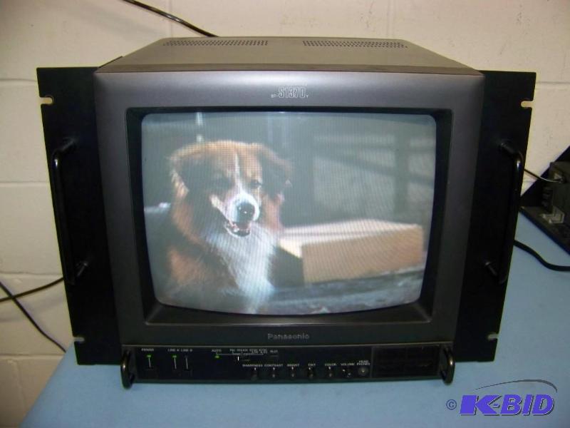 lot 73 image: Panasonic, 13, Color Video Monitor