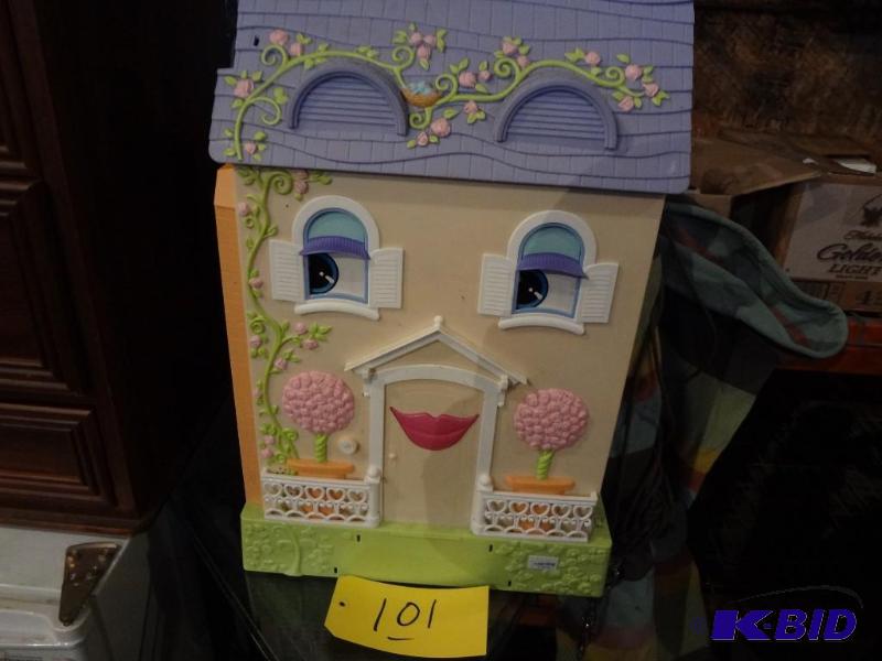 Doll House