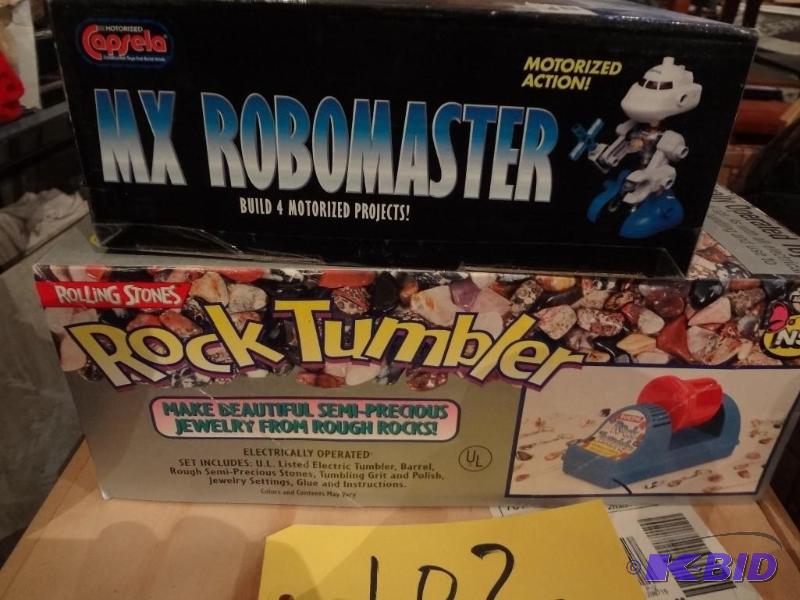 Rocks, Robots