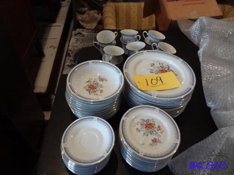 12 Place China