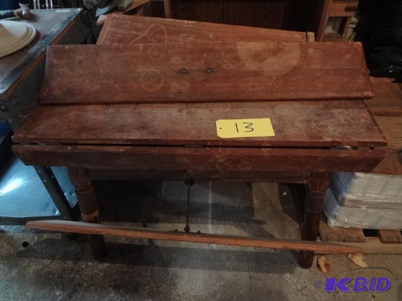 Primate Drop Leaf Table