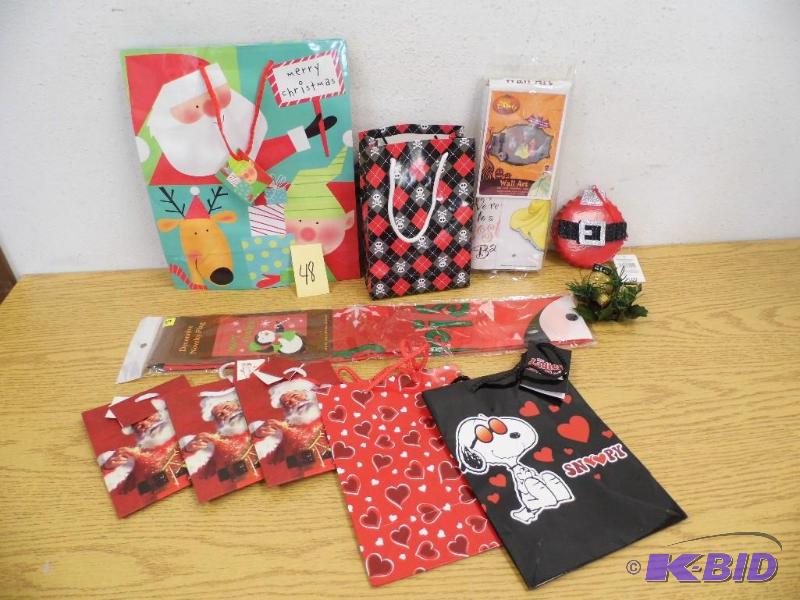 New Gift Items & Wall Art