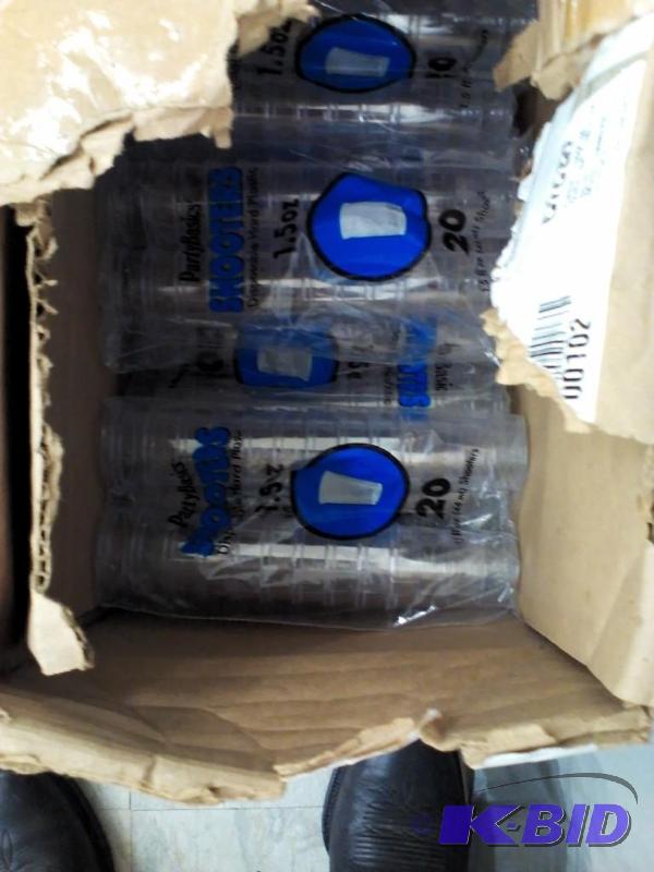 Lot of 800 Plastic Shot Glasses