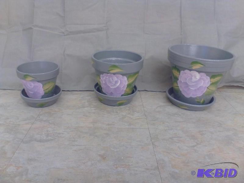 Lot of 3 Pots