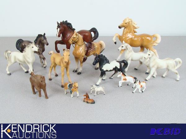 Lot of 15 Vintage Porcelain Horse Figurines