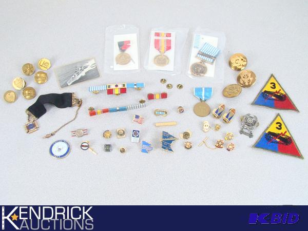 Lot of Military Metals, Pins, and Buttons