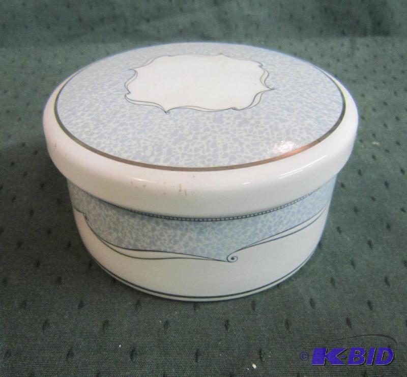 Wedgewood Powder Jar