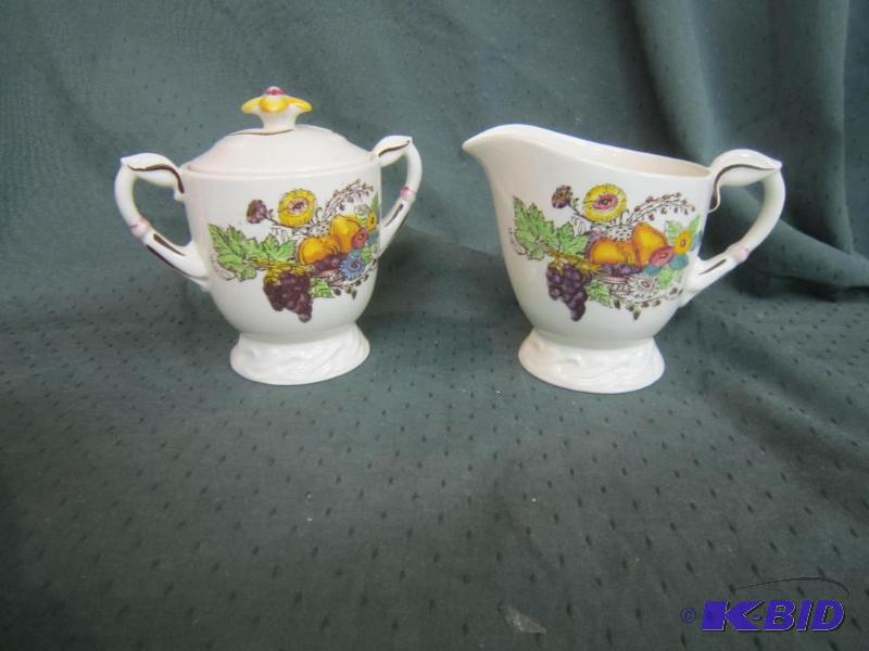 Hand Painted Vernon Kilns Fruitdale