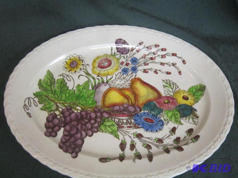 Hand Painted Vernon Kilns Fruitdale