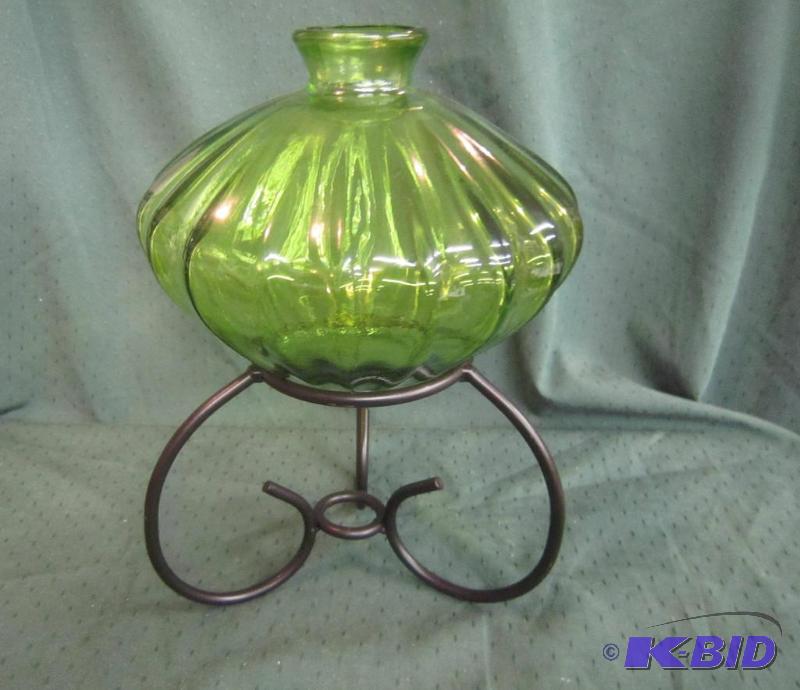 NEW  Green Vase with Stand