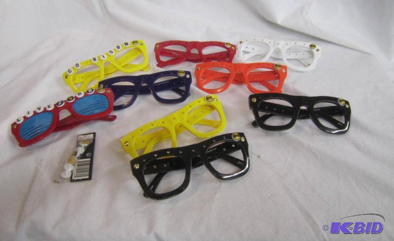 Box lot of 9 Party Glasses