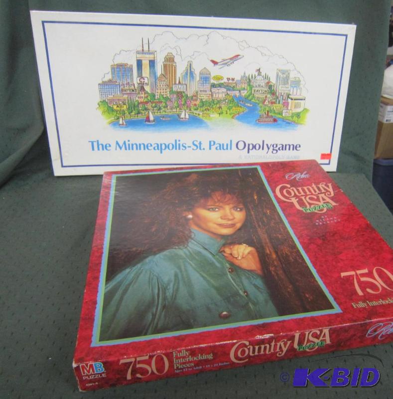 Collectible Game and Puzzle - New Sealed Puzzle Reba Sealed Minneapolis-St. Paul Opolygame