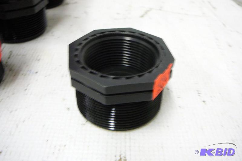 lot 121 image: 25-2MPT x 1 12 FPT Reducer Bushing...