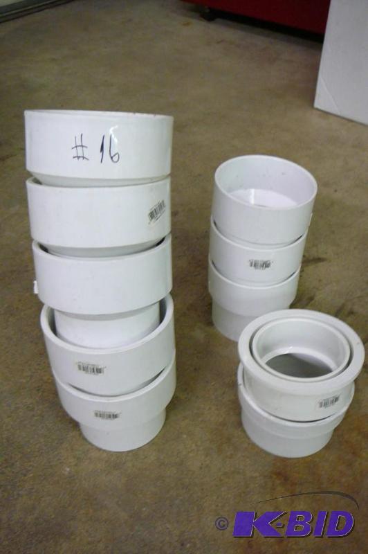 lot 16 image: 10 - 4" x 3" Reducing Coupling Geno...