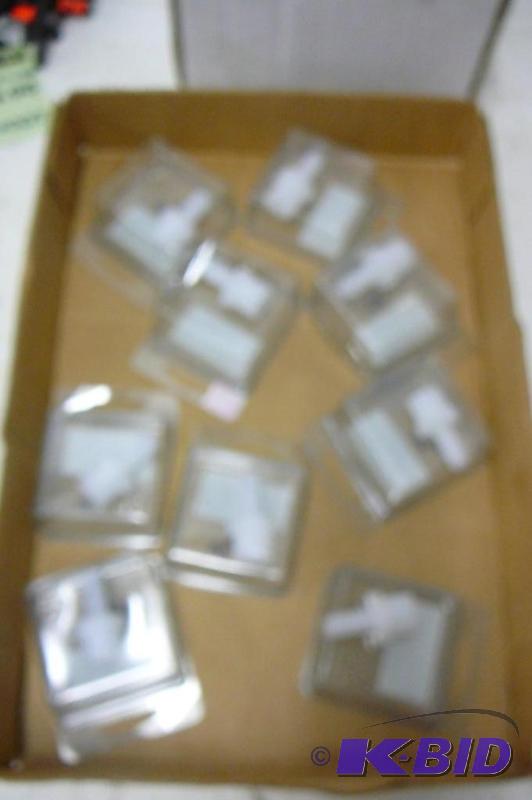 lot 160 image: 10- 14 FPt x 38 Hose barb nylon...