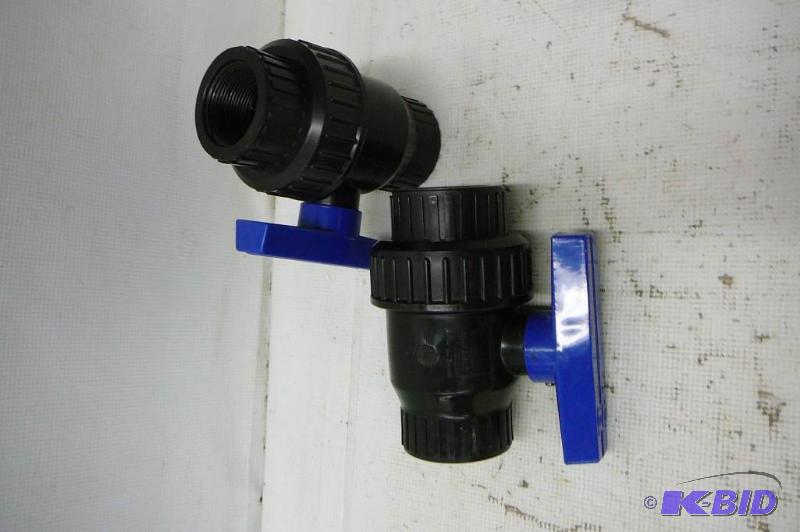 lot 96 image: 2 - 1 12 SGL Union Valve...