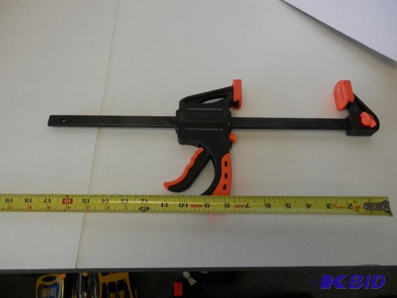 12 Ratcheting bar clamp