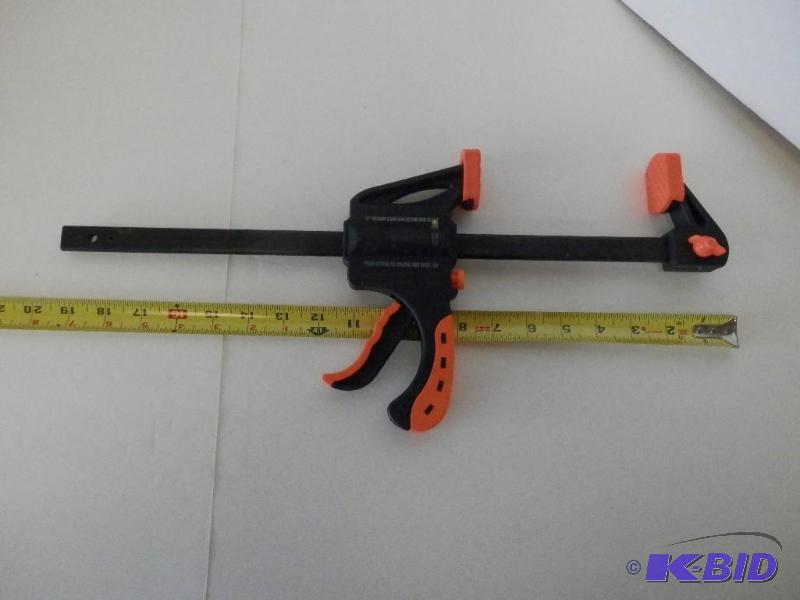 12 Ratcheting bar clamp