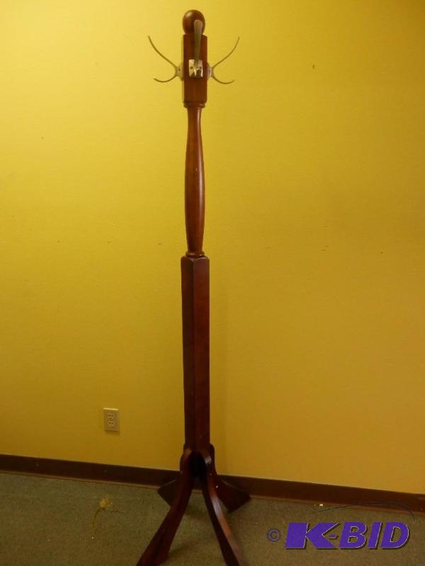 Wooden Hall tree  missing one hook