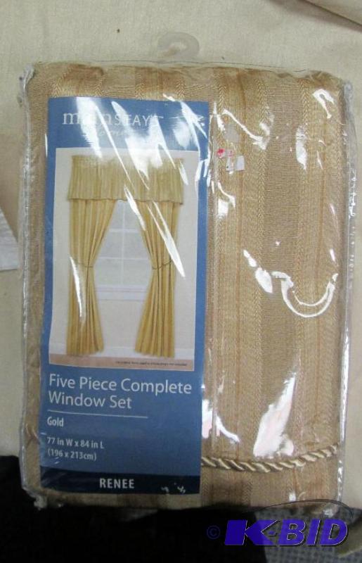 lot 136 image: Mainstays Five Piece complete Window set Gold...