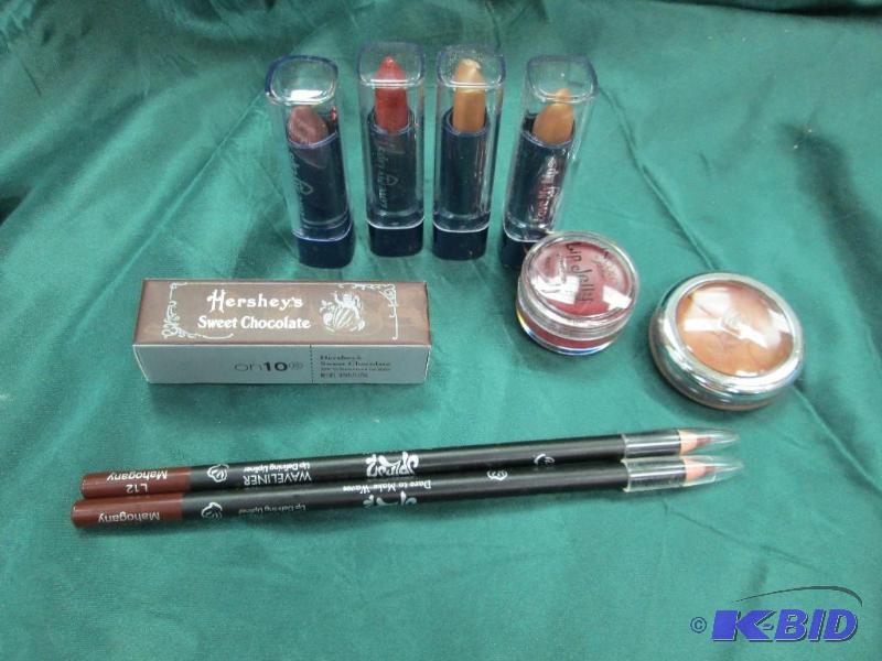 lot 47 image: Qty 9 Hersheys Sweet Chocolate SPF 15 Sunscr...