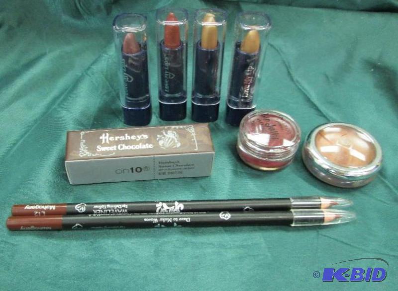 lot 49 image: Qty 9 Hersheys Sweet Chocolate SPF 15 Sunscr...