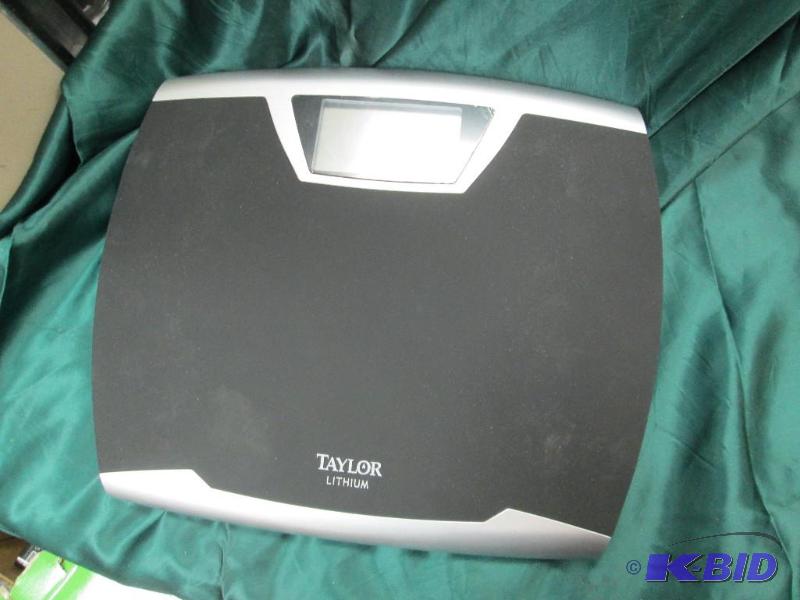 lot 72 image: Taylor Digital scale Capacity up to 440lb, Ju...