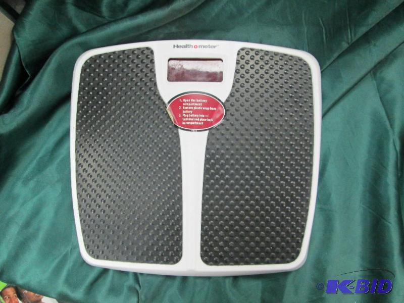 lot 73 image: Health o meter The doctors scale Measures up...
