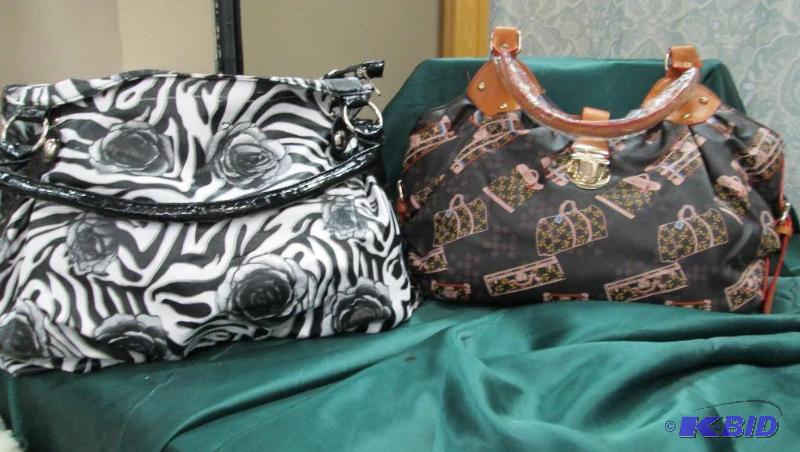 lot 96 image: Qty 2 Purse Govali Dark brown with different ...