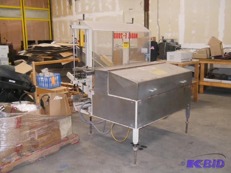 Combi America E-2000 Case Erector, Former, Taper Machine