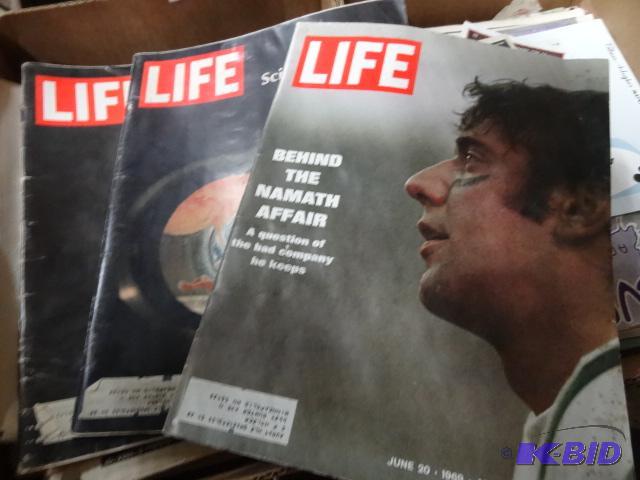 Misc Vintage Magazines and Newspapers...