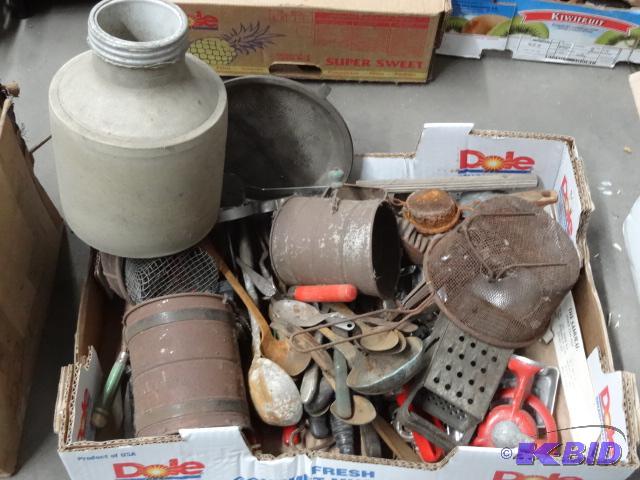 Misc Vintage Kitchen Items...