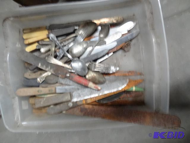Misc Vintage Knives and Silverware....