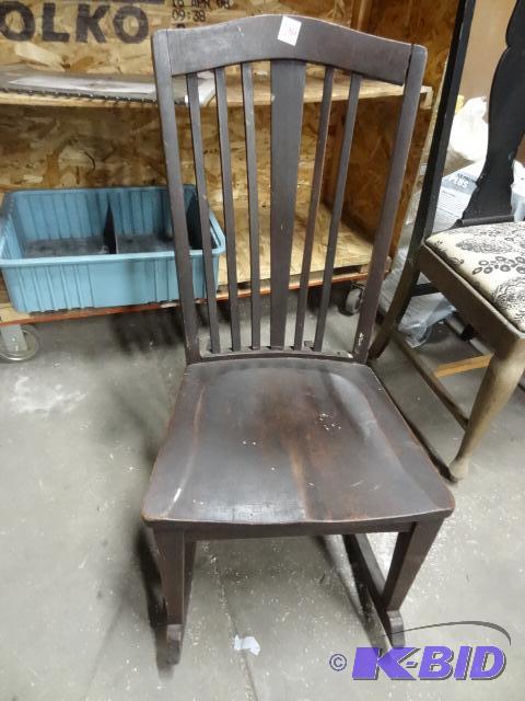 Vintage Wood Chair...