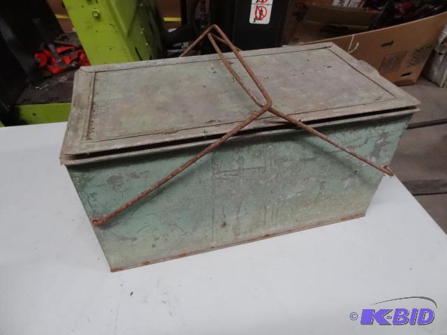 Vintage cooler...