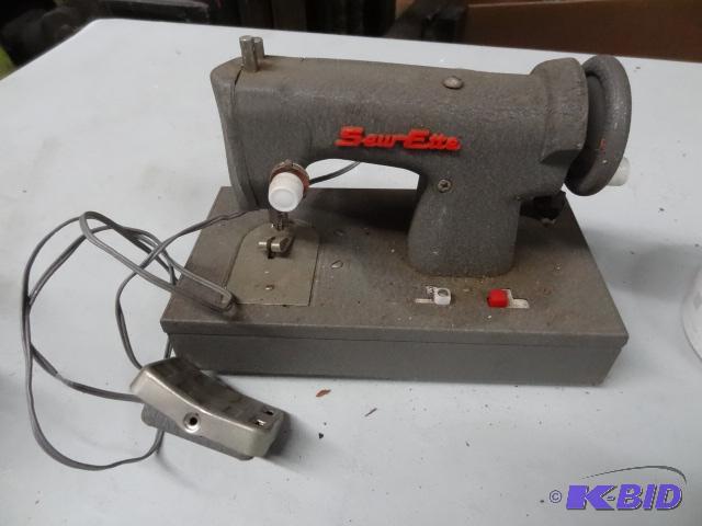 Sew Ette battery sewing machine...