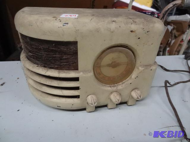 Majestic tube radio...